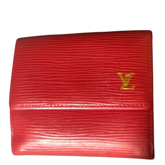 Louis Vuitton Red Epi Wallet with Temporary  Crossbody Conversion - Picture 5 of 10